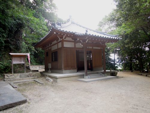 不動堂